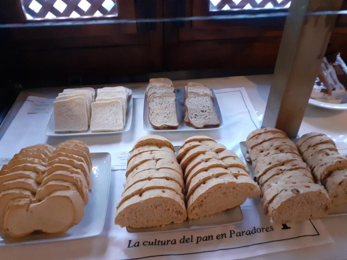 Parador De Guadalupe Guadalupe  Luaran gambar