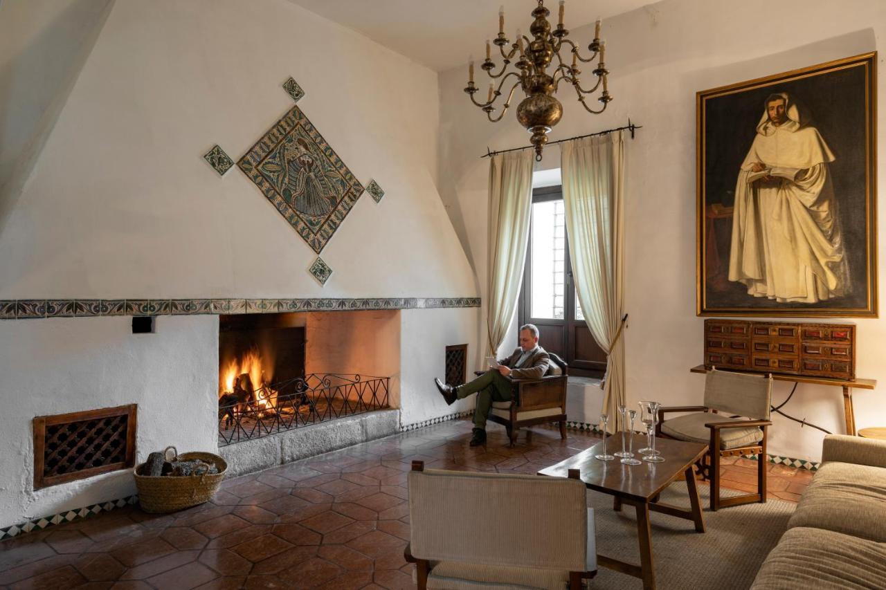 Parador De Guadalupe Guadalupe  Luaran gambar