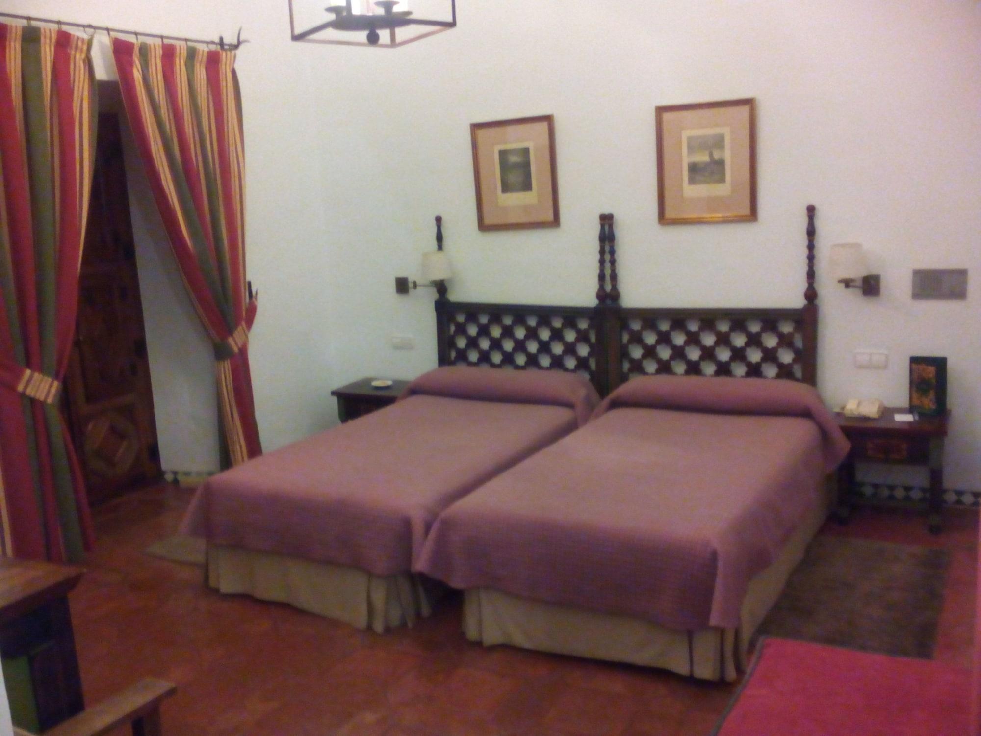 Parador De Guadalupe Guadalupe  Luaran gambar